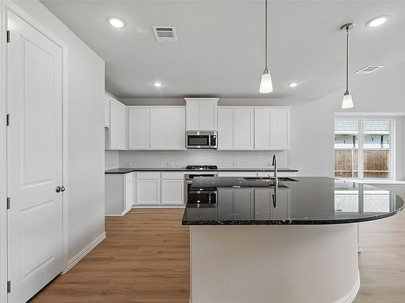 6th image of this home