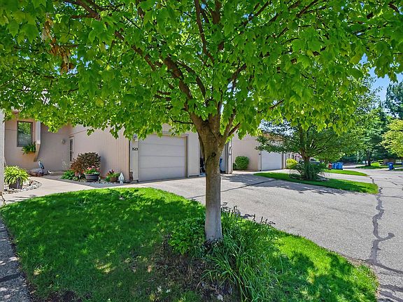 2nd image of 2685 Limestone Ln NE