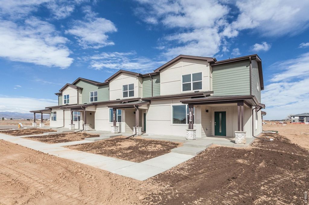 4912 Autumn Leaf Dr