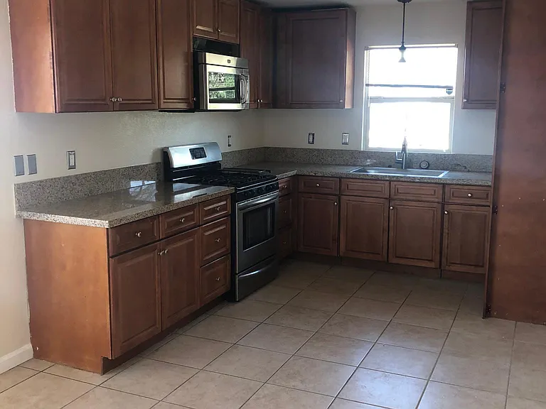 9360 Nipa Ave — Photo 10
