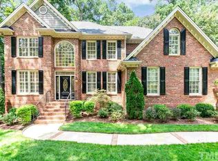 5209 Lake Edge Dr, Holly Springs, NC 27540