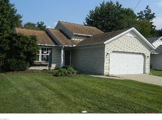 5795 Ridgeview Blvd, North Ridgeville, OH 44039