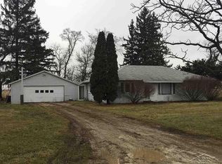6169 Mason Rd, Merrill, MI 48637