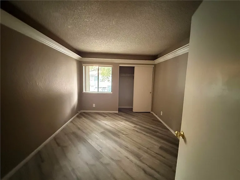 63 Willowcrest Ln — Photo 5