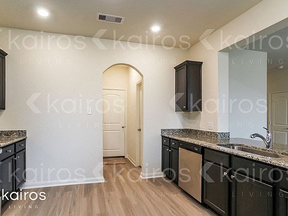 5th image of 8411 Hannah Rd