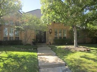 7229 Summitview Dr, Irving, TX 75063