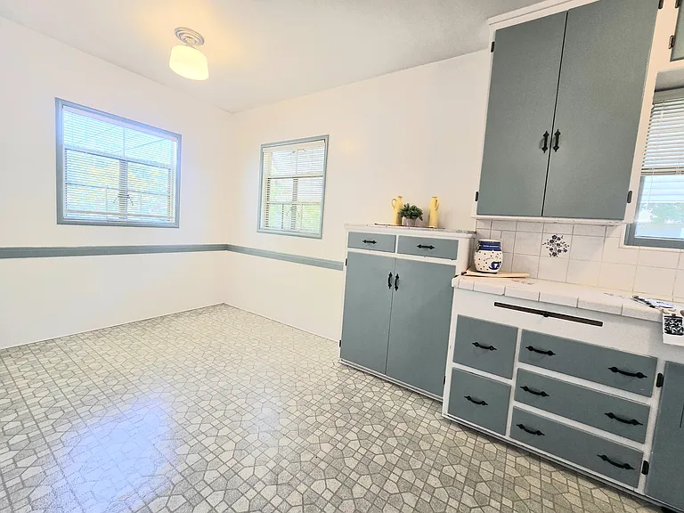 Breakfast Nook