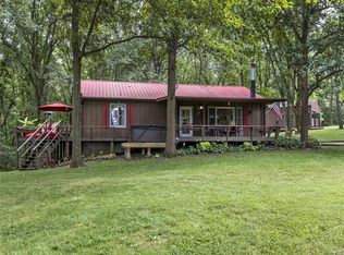 15 Doe Run Dr, Irving, IL 62051