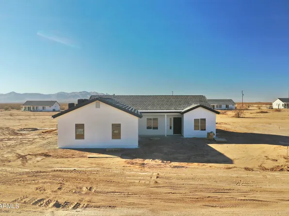 25853 W Running Deer Trail, Wittmann, AZ 85361