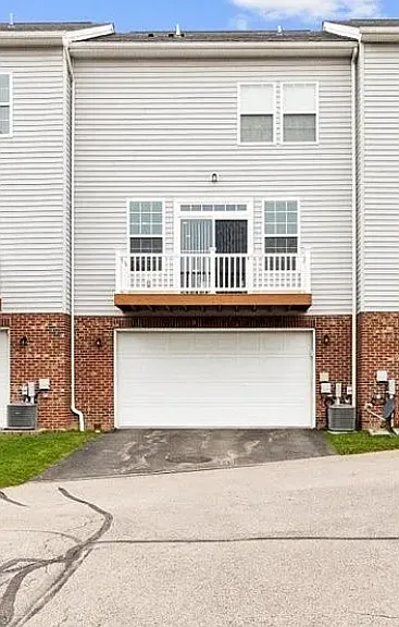 218 Linehan Pl — Photo 17