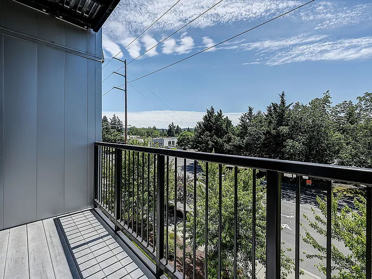 Pure Redmond — Photo 13