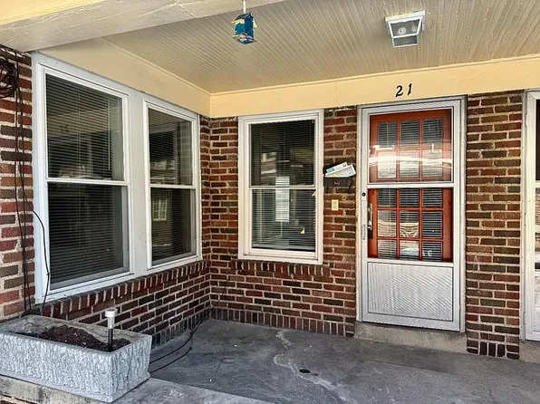 21 Howard Pl, Richmond, IN 47374