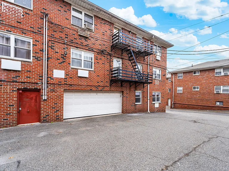 313 Grantwood Blvd #6 — Photo 21