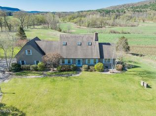 1166 Rannapo Rd, Sheffield, MA 01257