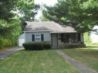 812 Sunnock Ave, Kalamazoo, MI 49001