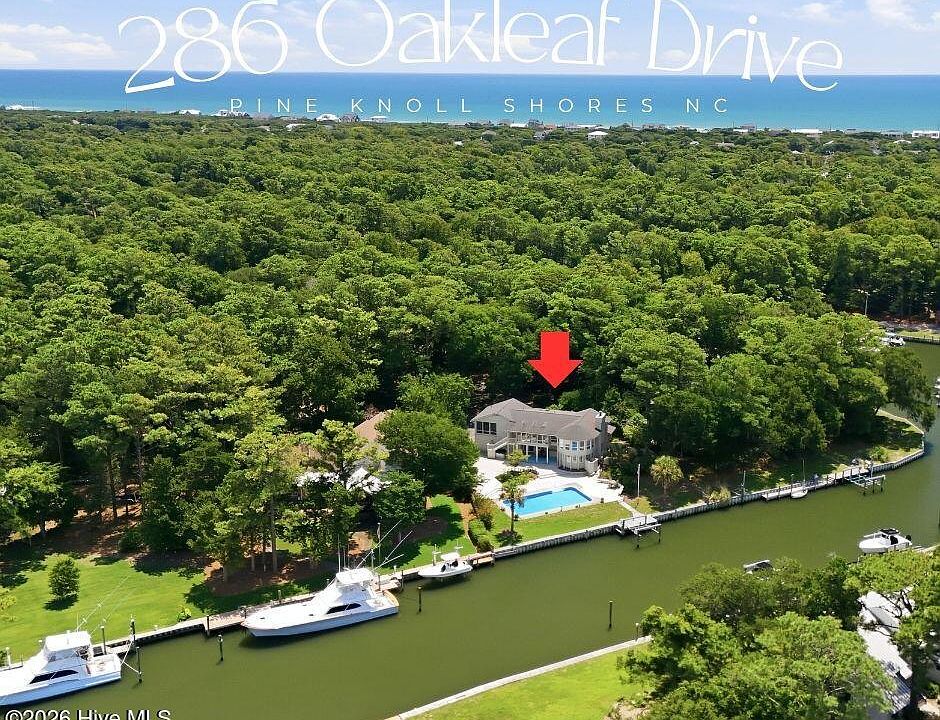 1st image of 286 Oakleaf Drive