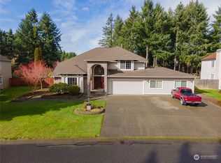 614 Calistoga St SE, Olympia, WA 98513