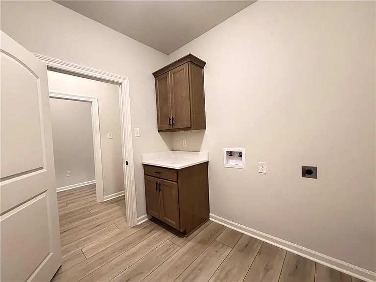 43526 McLain Ln — Photo 12
