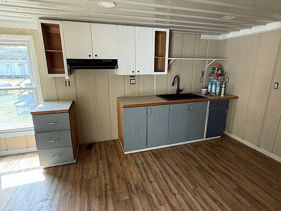 4th image of 316 Dogwood Dr #11
