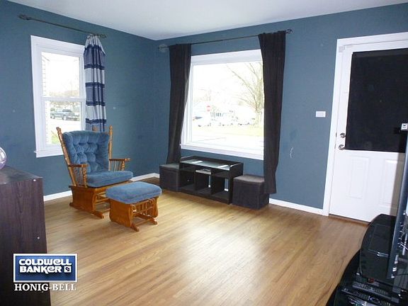 4th image of 414 N Fordham Ave
