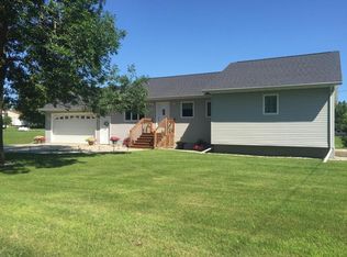 240 2nd St NE, McIntosh, MN 56556