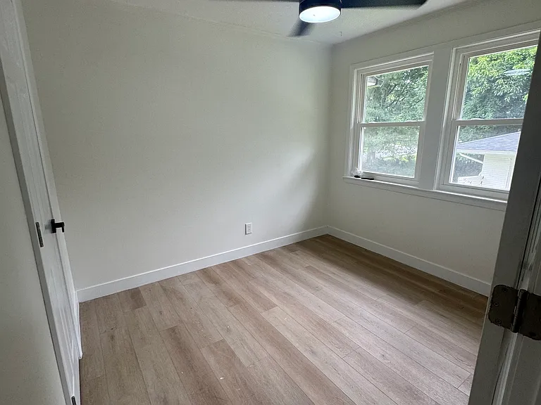 1450 Academy St S #1 — Photo 9