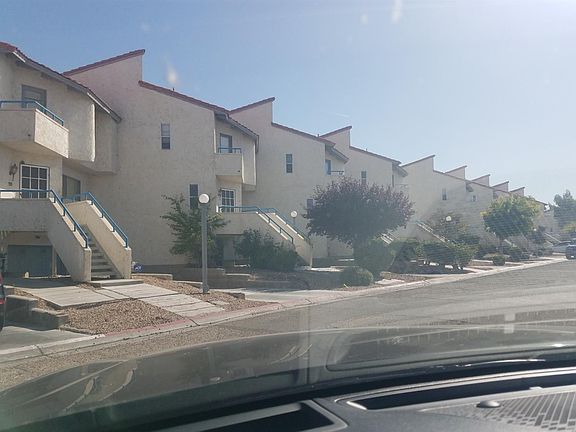 2nd image of 14530 Nautical Ln #13
