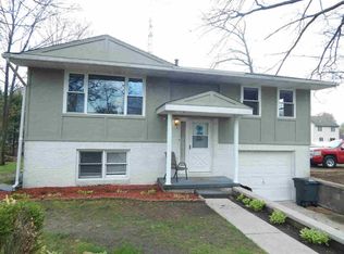1285 Bedford Dr, Temperance, MI 48182