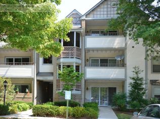 7703 Lafayette Forest Dr APT 11, Annandale, VA 22003