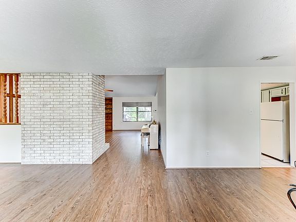 5th image of 3631 Rolling Terrace Dr