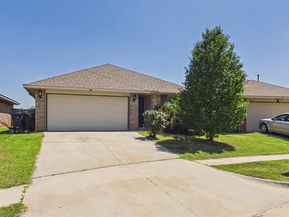 1st image of 12500 Heritage Oaks Dr