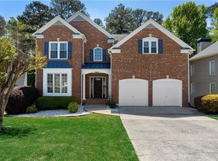 1949 Barrett Knoll Cir NW, Kennesaw, GA 30152