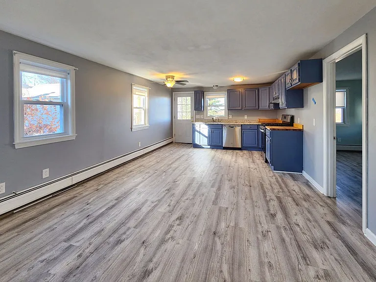 46 Flint St — Photo 12