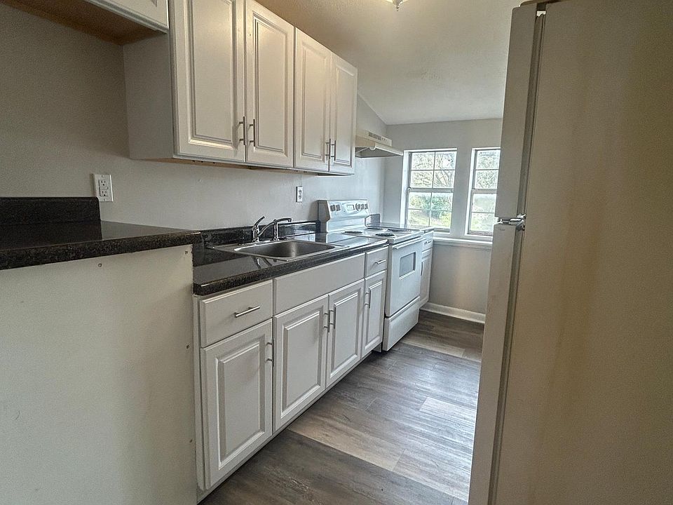 1st image of 4301 Candora Ave #3