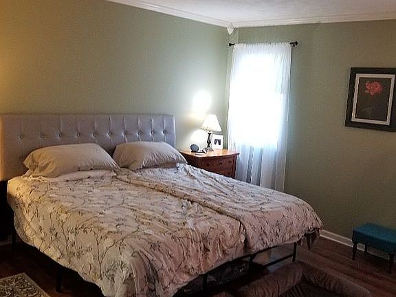 4th image of 1266 River Bluff Ct