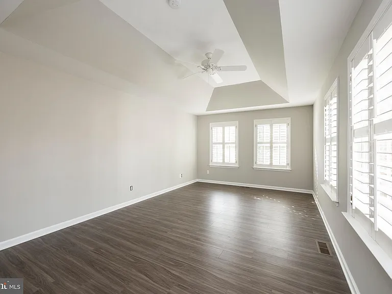 443 Wharton Blvd #32 — Photo 16