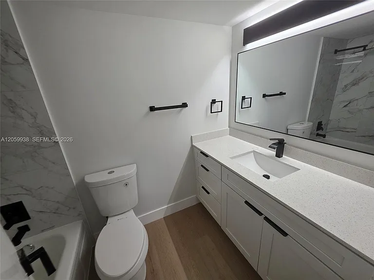 501 Three Islands Blvd #112 — Photo 9