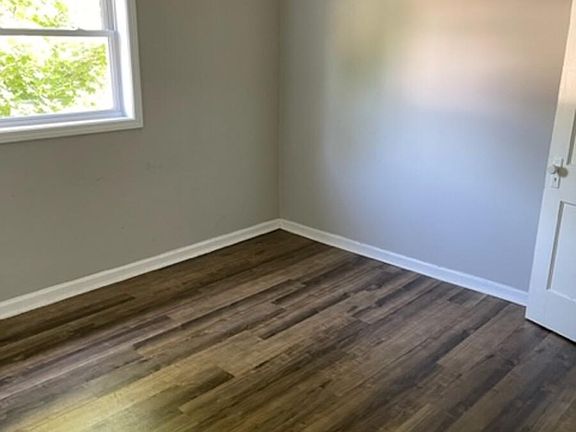 2nd image of 232 10th Ave #B