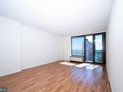 1420 Locust St APT 24R, Philadelphia, PA, 19102