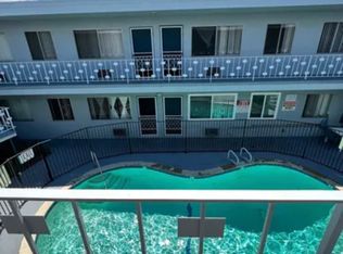 7025 Sepulveda Blvd APT 14, Van Nuys, CA 91406