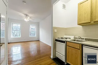 Rented by Bond New York