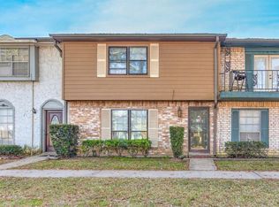3860 Laura Leigh Ln, Friendswood, TX 77546