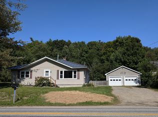 135 Swan Lake Ave, Belfast, ME 04915