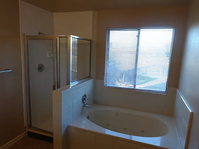 3622 Pavillion Cir — Photo 8