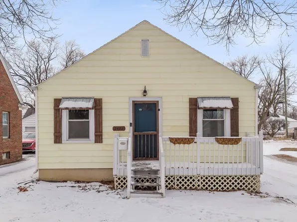 2422 Carlton Ct, Fort Wayne, IN 46802