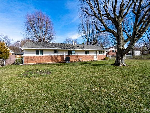 3rd image of 4641 Hastings Dr