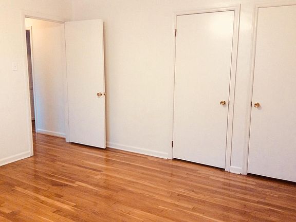 4th image of 2017 Saint Michael Dr APT 5