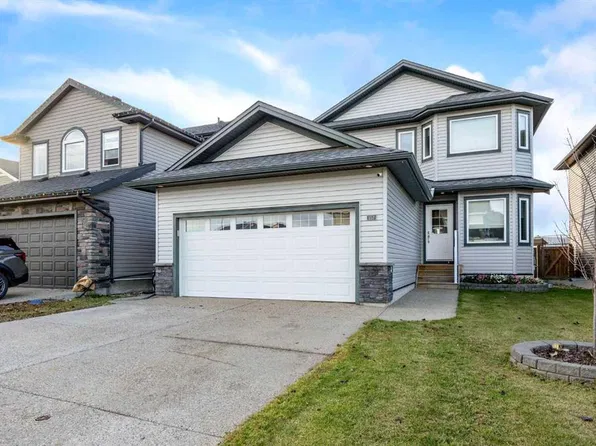 157 E Warren Way, Wood Buffalo, AB T9H 5H7