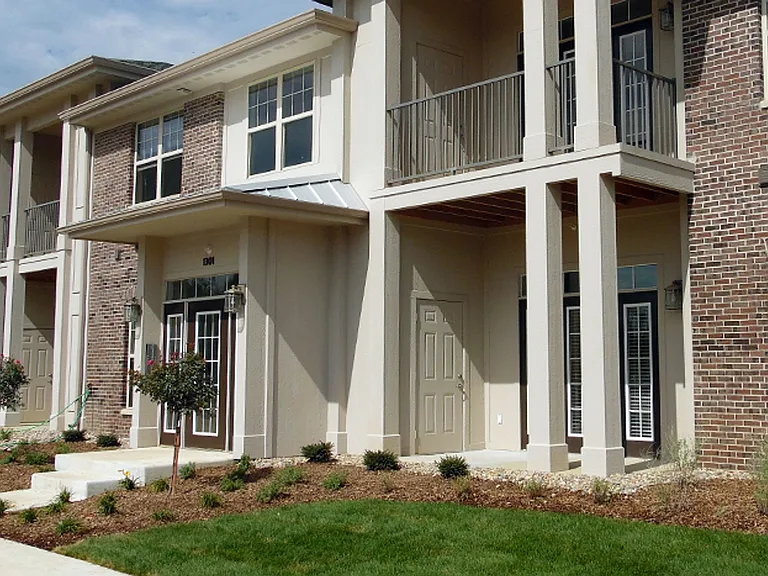 Preserve at Grande Oaks Apartment Homes — Photo 27