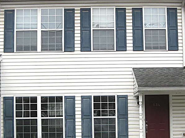 134 S Earl St, Shippensburg, PA 17257